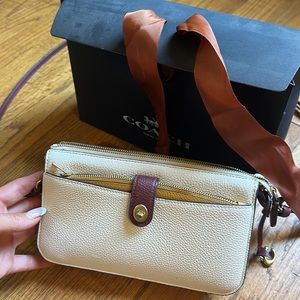 Coach neo pop up color block messenger bag (rare color combo)